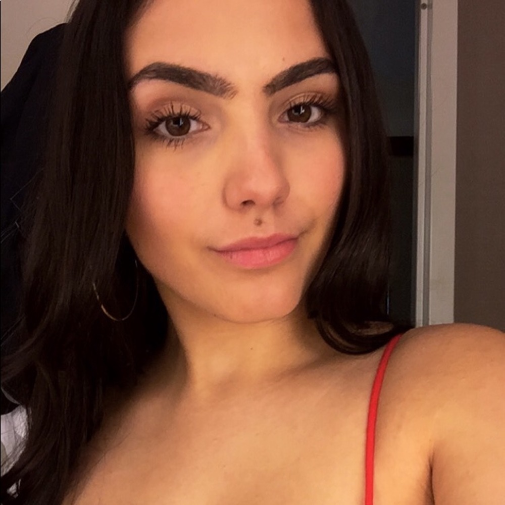 Meet your Posher, Marie